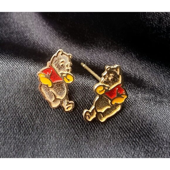 Rare Find Vintage 10K Gold Winnie The Pooh Stud Earrings With Red & Yellow - Picture 1 of 4